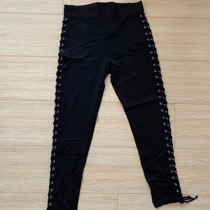 Laced-up Pants